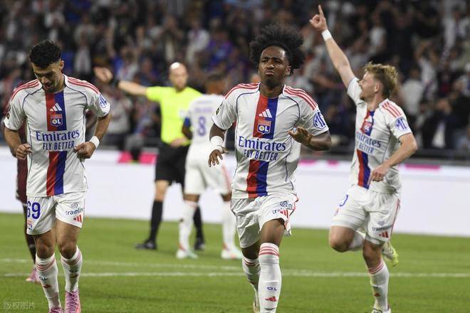 3-0，31岁拜仁旧将托利索利剑出鞘，助法甲7冠王2连胜 升至第一